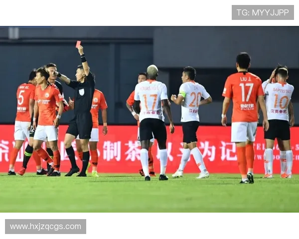 Lautaro近期表现稳健，积极回应媒体质疑展现职业态度